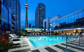 Radisson Blu Toronto Downtown 4*